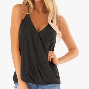 Black womens adjustable strap top! Size med. Pre owned!